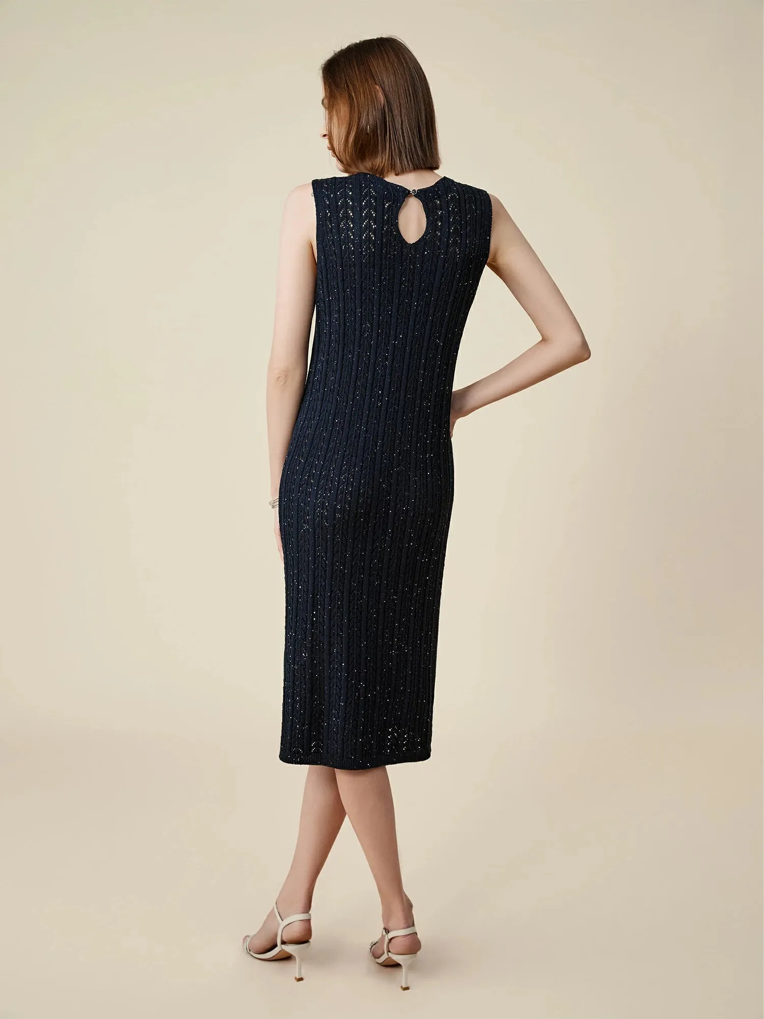 Amoretu Lyocell Round Neck Sleeveless Sequined Dress