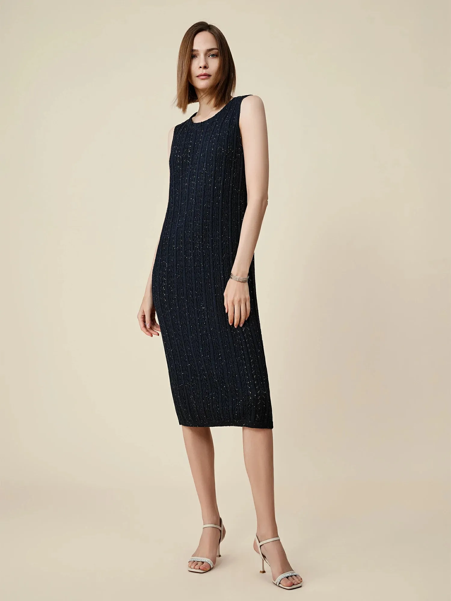 Amoretu Lyocell Round Neck Sleeveless Sequined Dress