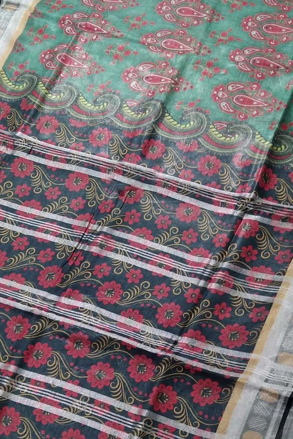 Green Linen Floral Saree: Digital Print