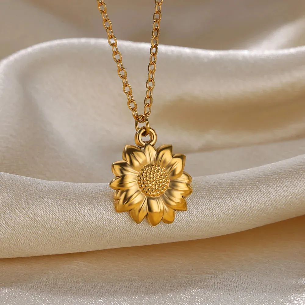 Stainless Steel Geometric Necklace Sunflower Pendant Aesthetic Jewelry