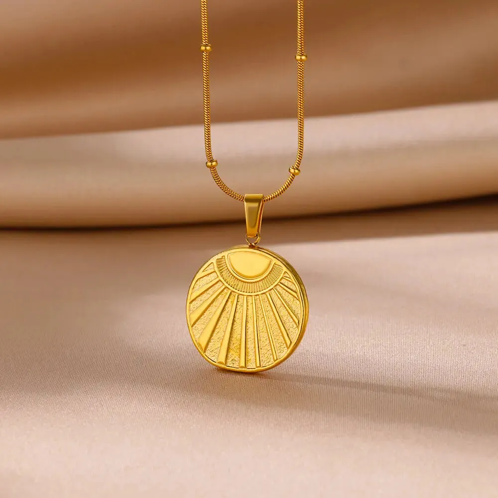 Stainless Steel Geometric Necklace Sunflower Pendant Aesthetic Jewelry