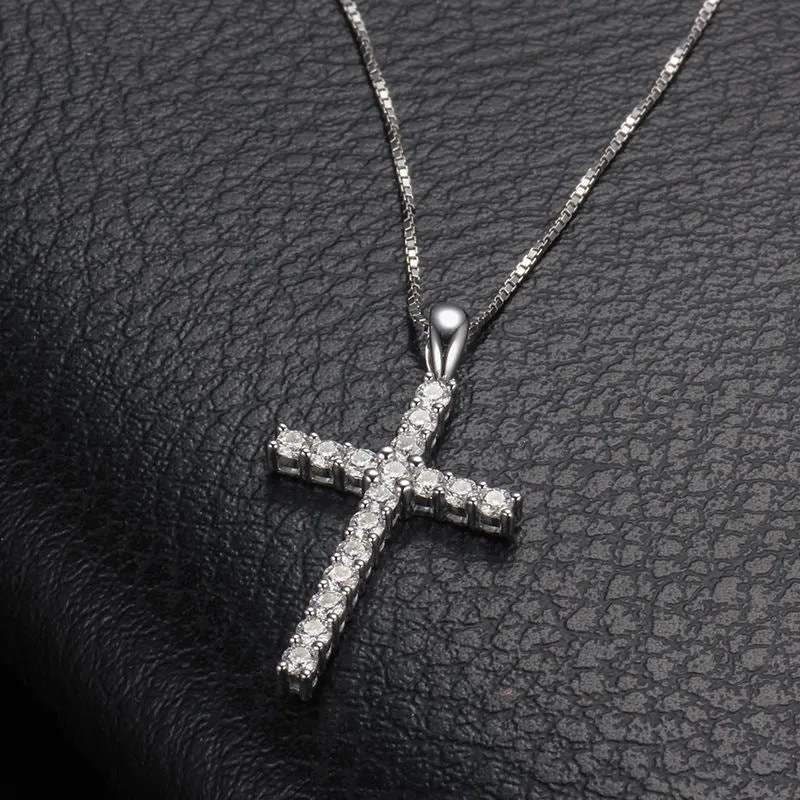 UltraLux™ Divine Brilliance Cross Pendant White Gold